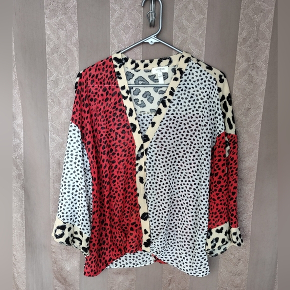 Umgee Tops - 💎 UMGEE Women's Top Faux Crossover
